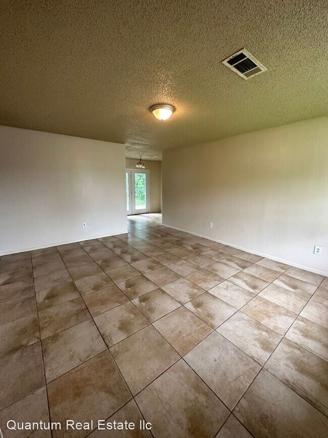 Foto del edificio - 2 br, 1 bath House - 1130 Flat Rock Circle