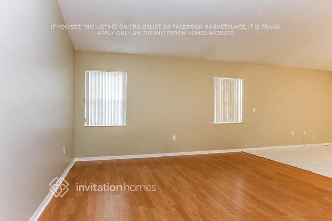 Building Photo - 2585 NW 79th Ave