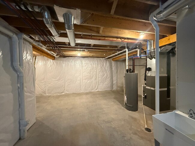 Building Photo - 5937 Butterfield Dr