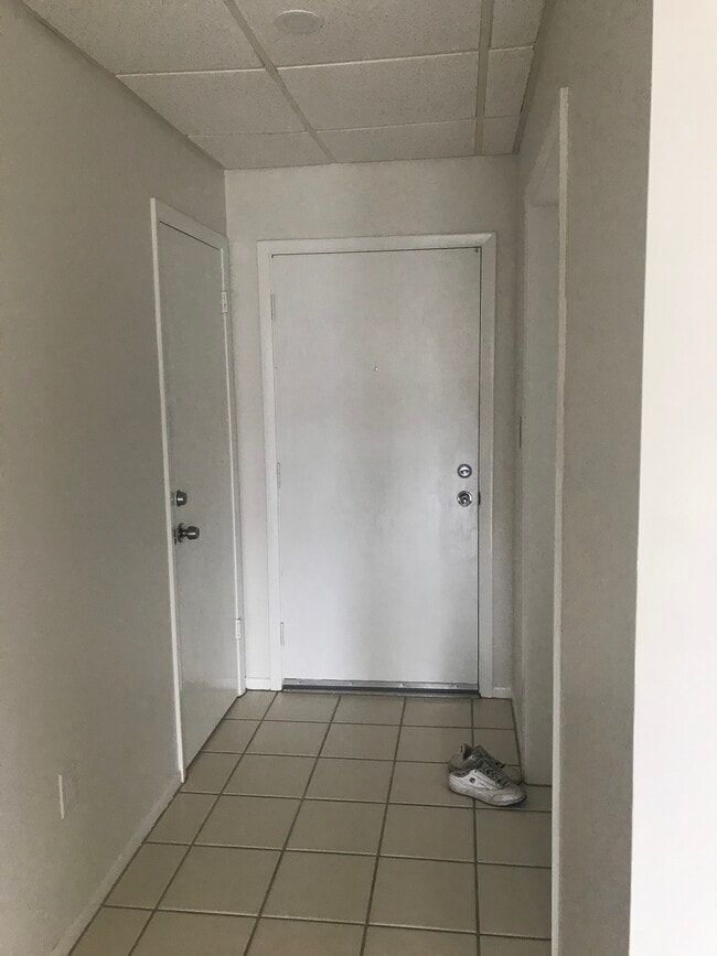 Foto del edificio - 3106 Harbor Blvd