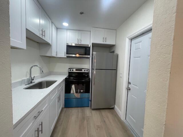Foto del edificio - 304 N Tamarind Ave
