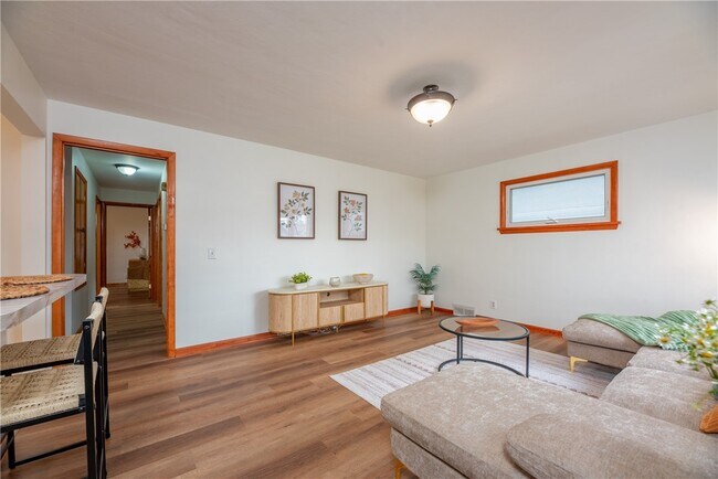 Foto del edificio - 416 W Spruce St