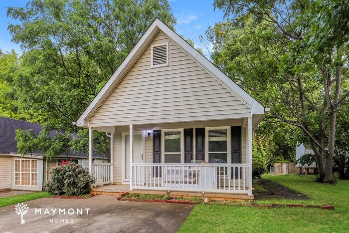 Building Photo - 2 Bedroom Atlanta Home