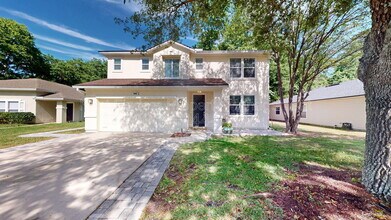 Building Photo - 1063 Collinswood Dr W
