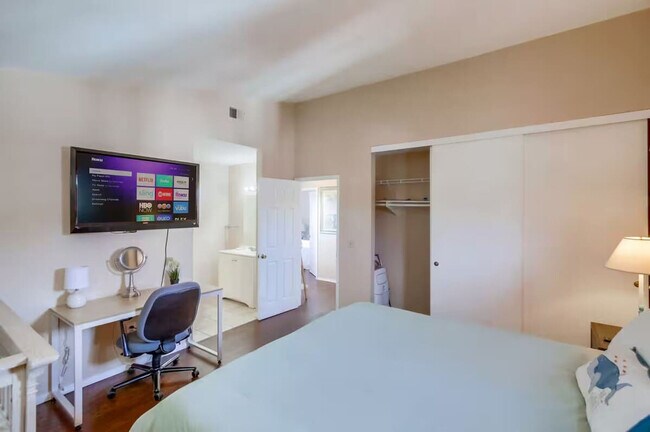 Foto del edificio - 6434 Bullock Dr