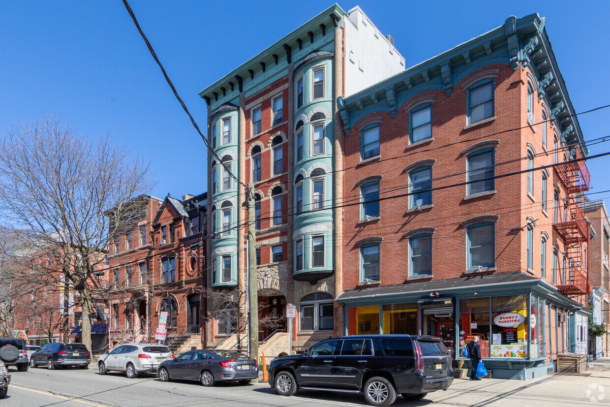 Foto principal - 444 Jersey Ave