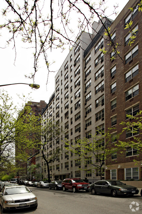 Primary Photo - St. Cabrini Towers