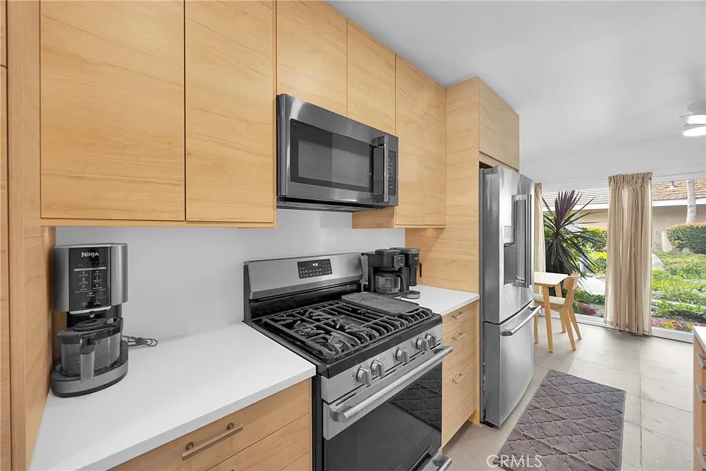 Secure This Beautiful Unit Today - Secure This Beautiful Unit Today