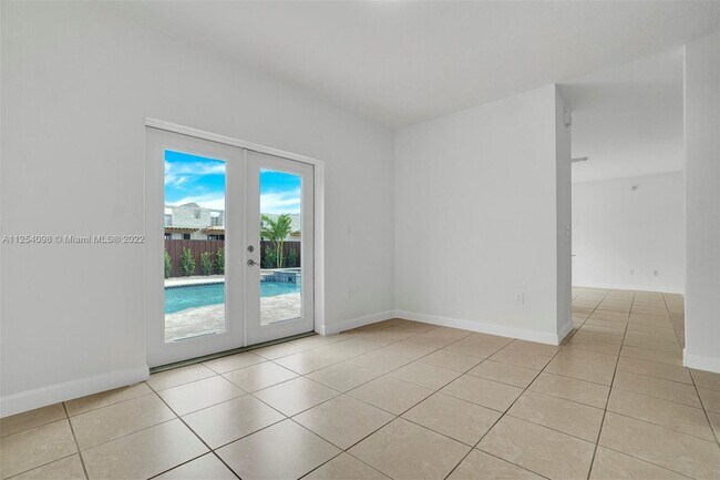 Foto del edificio - 15789 SW 138th Ter