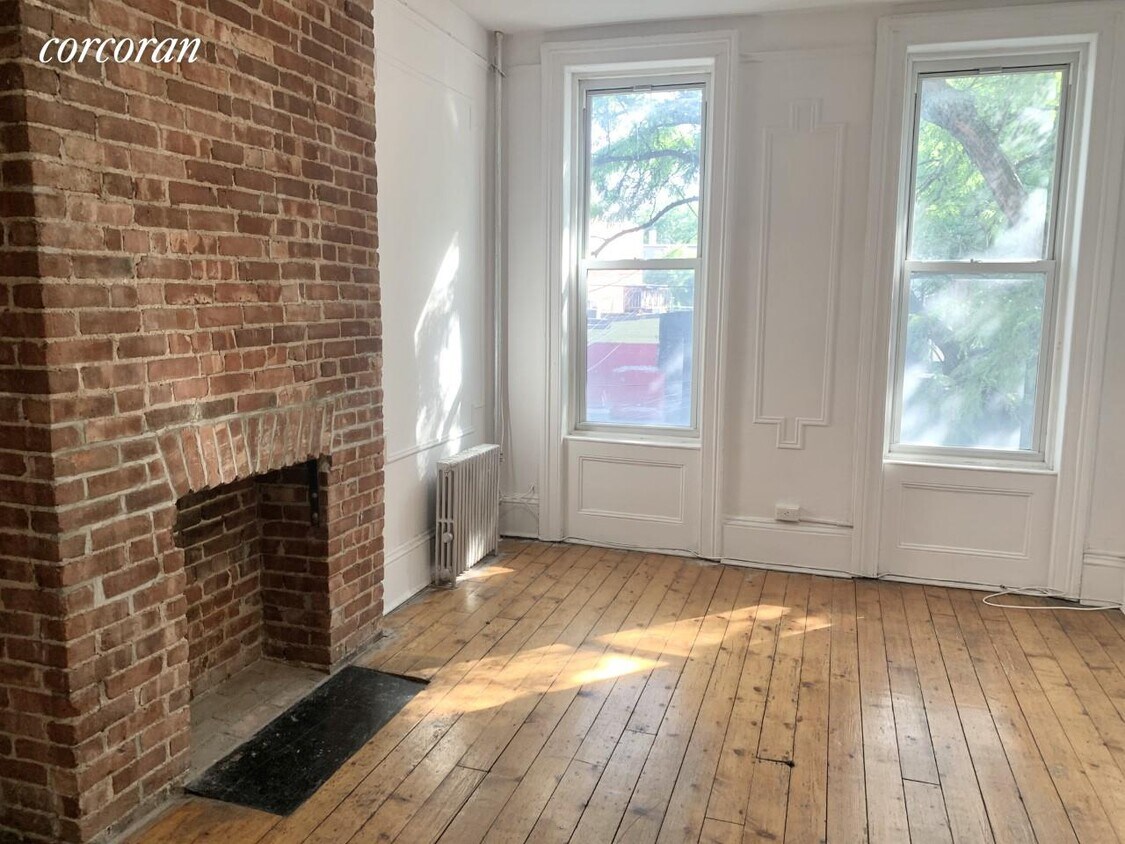 Primary Photo - 117 N 5th St