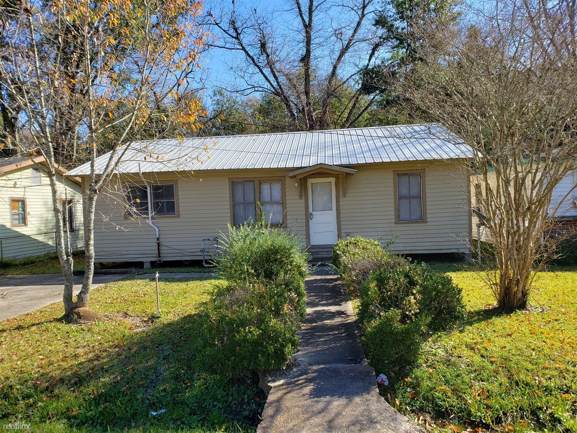 Primary Photo - 3 br, 1 bath House - 1626 Blue St