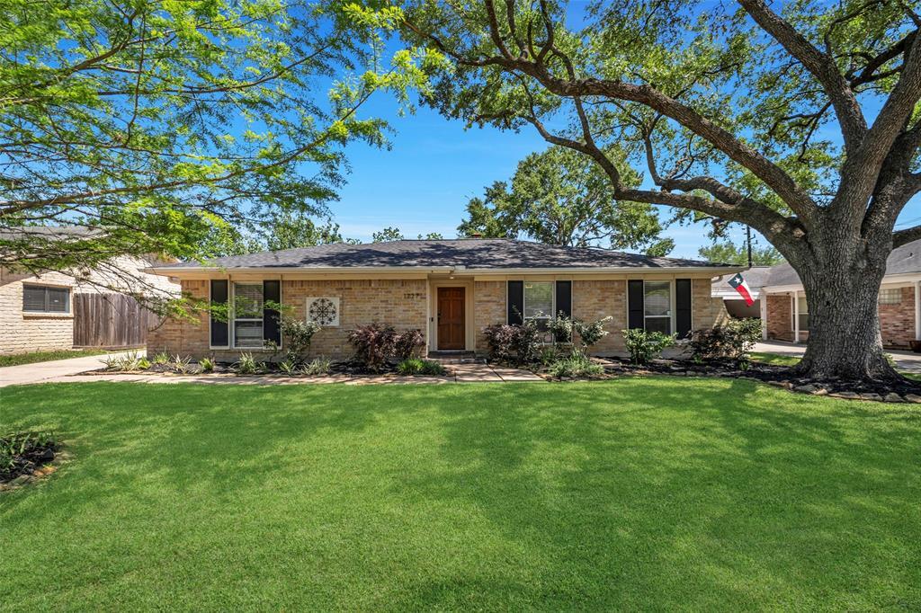 Foto principal - 1727 Shannon Valley Dr