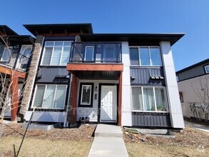 Building Photo - 446 Allard Blvd SW