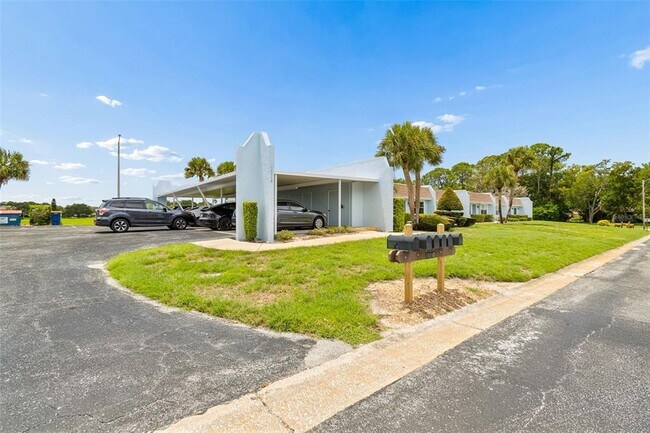 Foto del edificio - 11110 Carriage Hill Dr