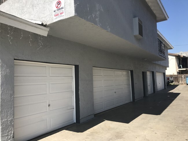 Foto del edificio - 1401 E Lincoln Ave