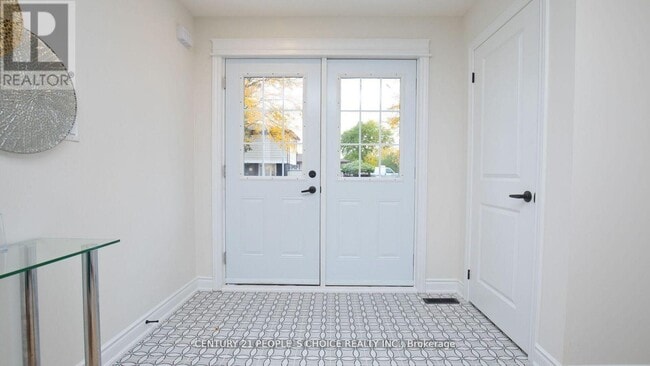 Building Photo - 2 Betteridge Ln