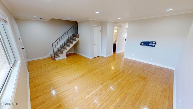 Foto del edificio - 336 Green Moor Pl