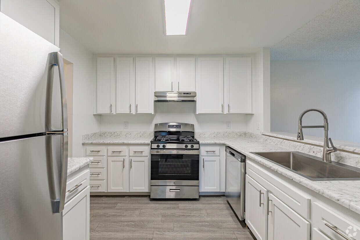 4 Apartments for Rent in Rancho San Diego, CA Westside Rentals