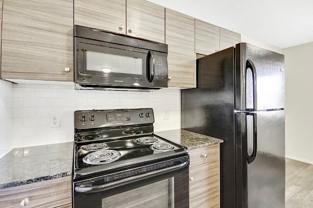 Foto del edificio - 6145 E Nine Iron Ln