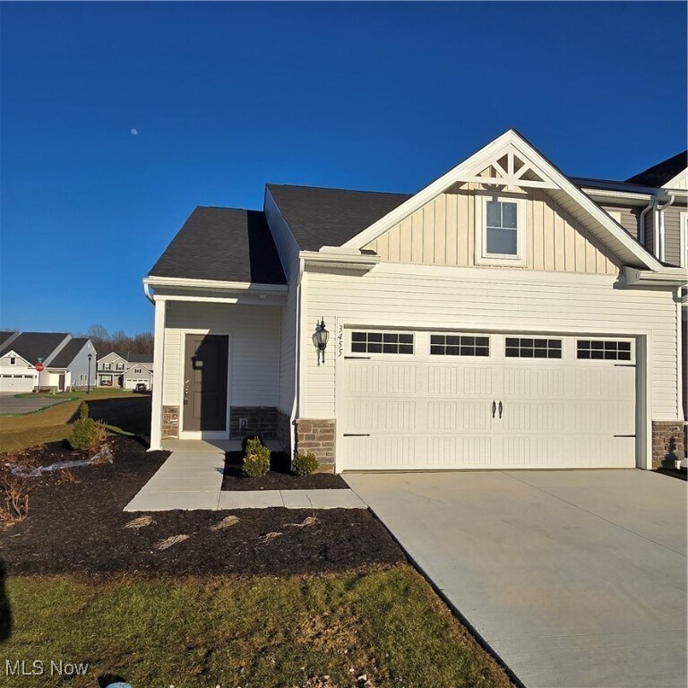 Primary Photo - 3455 Bushwillow Dr