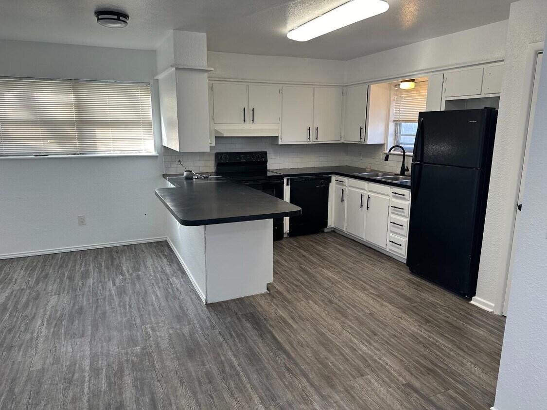 Foto principal - 5234 41st St