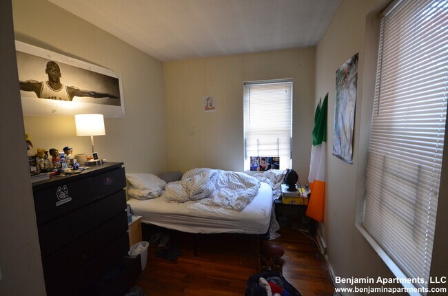 Foto del edificio - 898 Huntington Ave