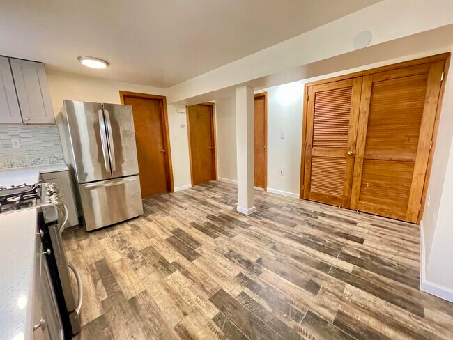 Foto del edificio - 230 Webster Ave