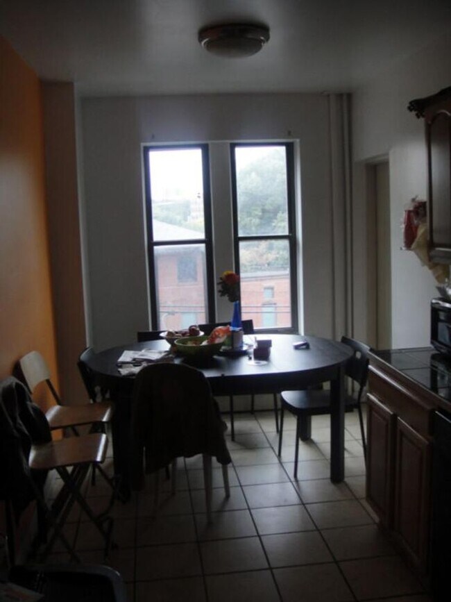 Foto del edificio - 442 Park Dr