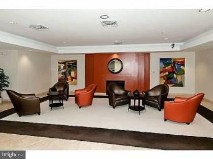 Foto del edificio - 801 S Greenbrier St