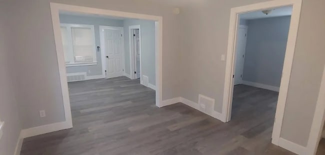 Foto del edificio - 5807 W Park Hill Ave