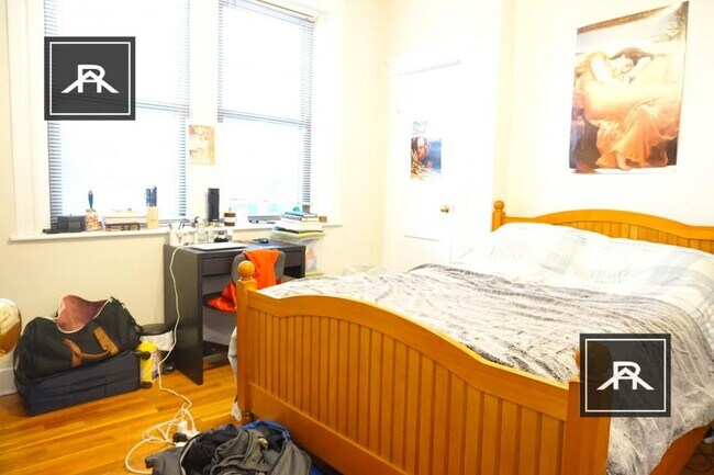 Building Photo - 2 bedroom in Brighton MA 02135