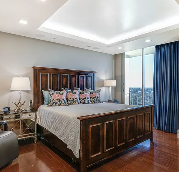 Photo - 700 Hildebrand-100.2 Apartment