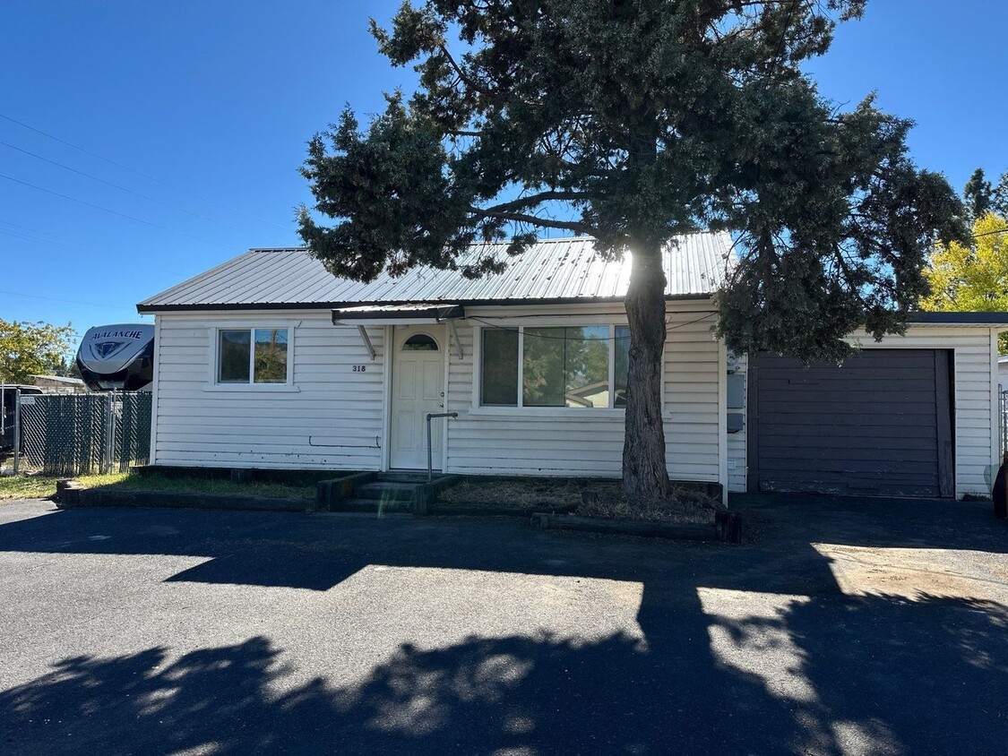 Foto principal - 318 McCourt St