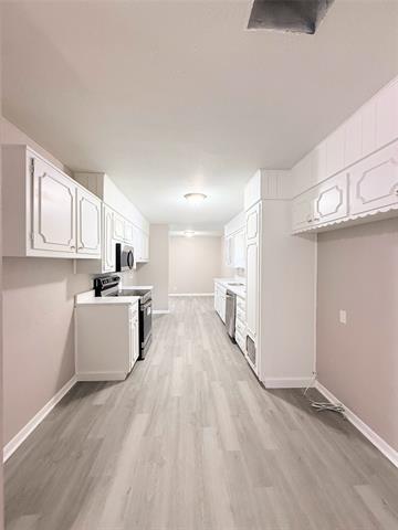 Foto del edificio - 1228 Oak Dr