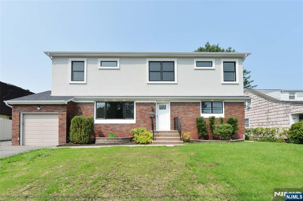 Foto principal - 610-10 River Dr