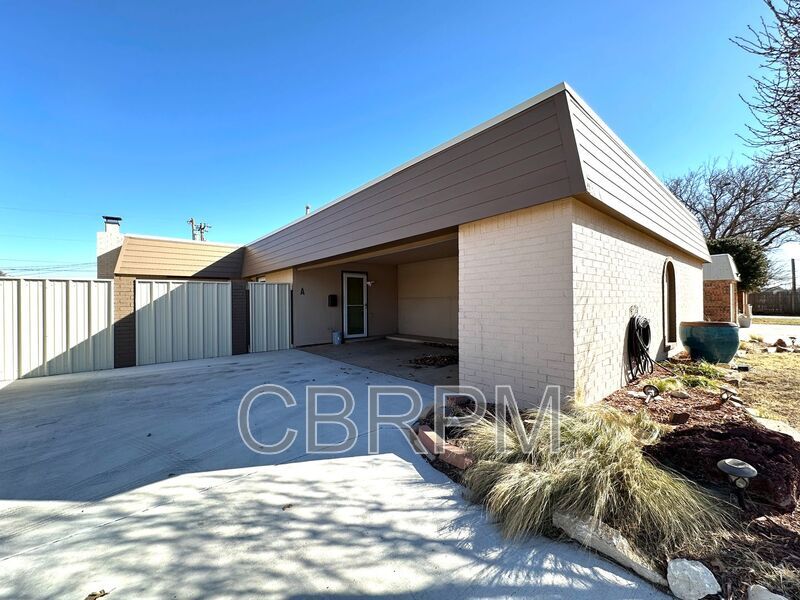 Foto principal - 6911 Gary Ave