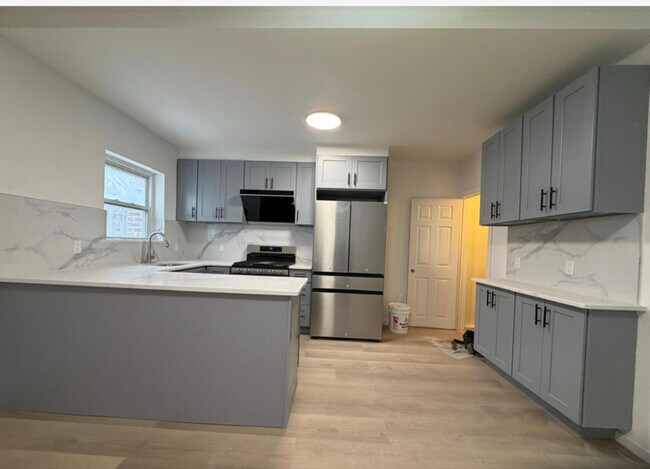 Foto del edificio - 62-55 80th St