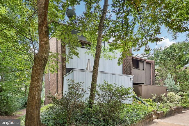 Foto del edificio - 2031 Approach Ln