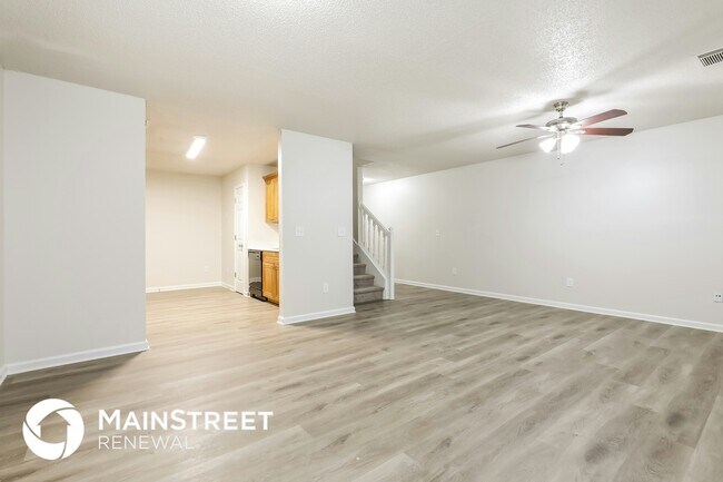 Building Photo - 700 Parkway Rd