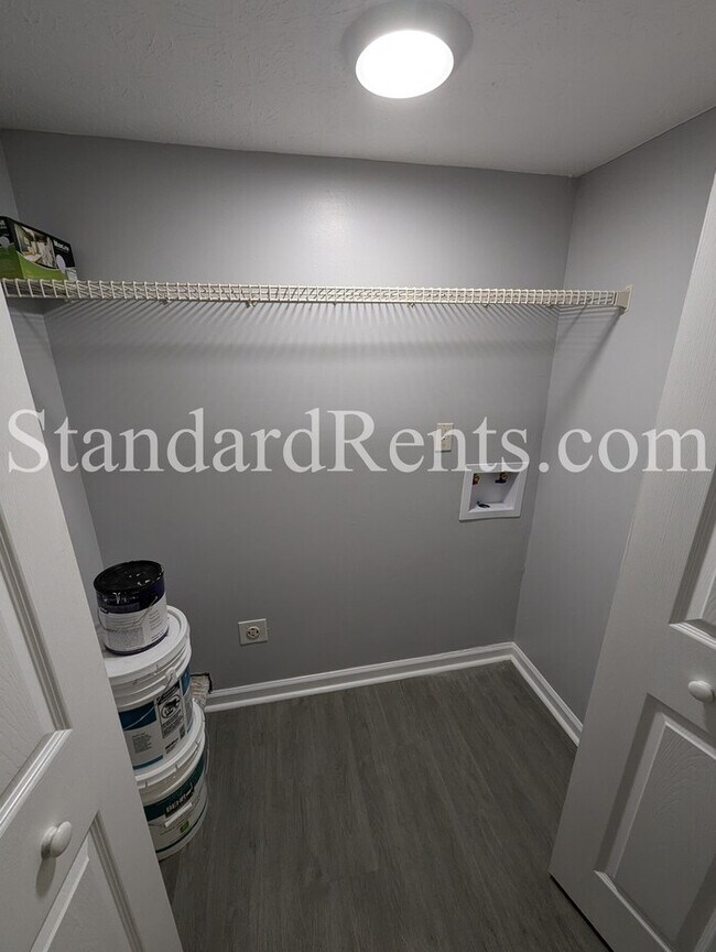 Foto del edificio - 2870 Spruce Cir