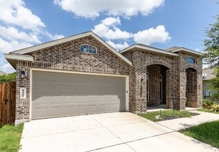 Building Photo - 925 Cypress Ml