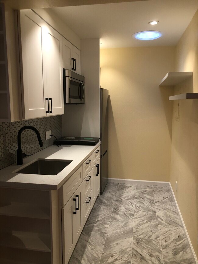 Foto del edificio - 423 Durant Way