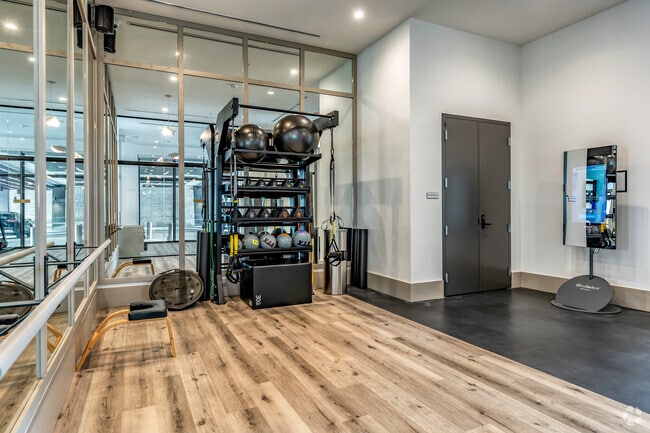 Fitness Studio and Yoga Room - Cordelia