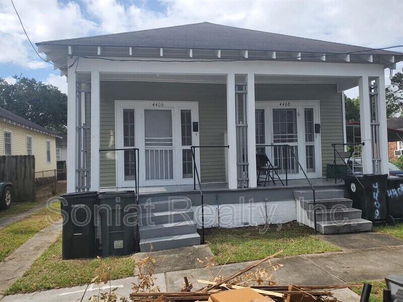 Primary Photo - 4406 D'Hemecourt St