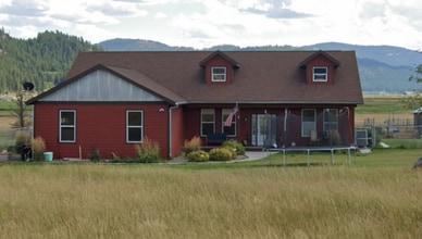 Building Photo - 273 Big Horn Dr