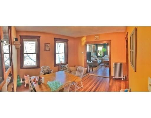 Foto del edificio - 61 Maple St