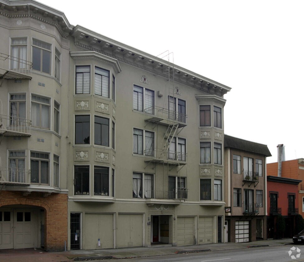 Building Photo - 1235 Bay St