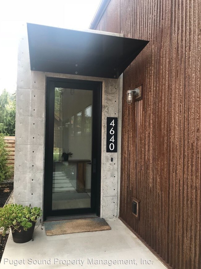 Foto del edificio - 4640 Flying Goat Ave NE