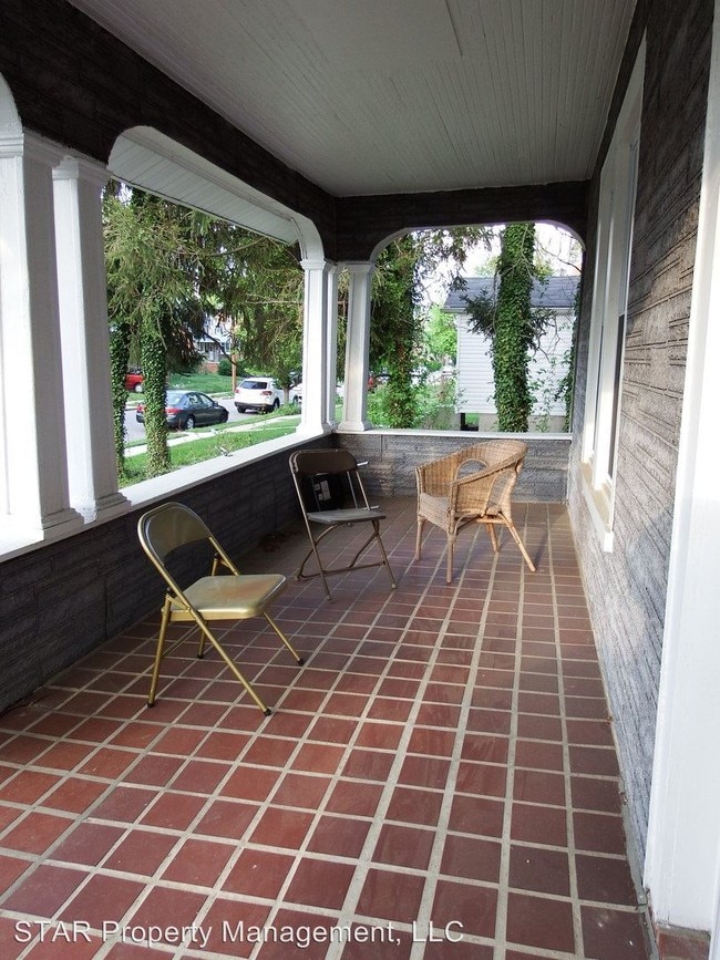 Building Photo - 3221 Shelburne Rd