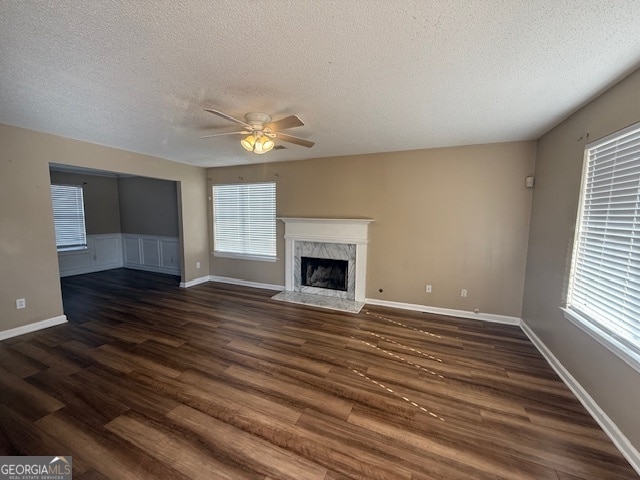 Building Photo - 449 Plantation Ct